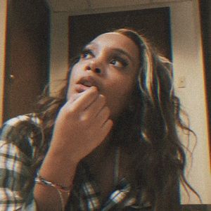 Meet your Posher, Jade